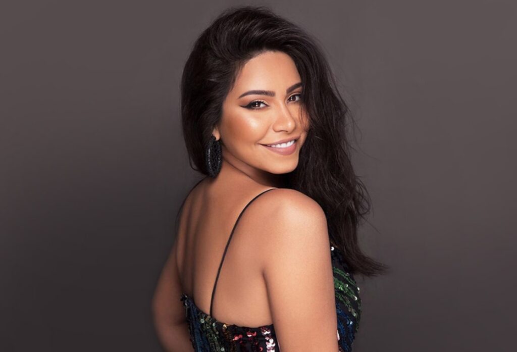 صورة الفنانة المصرية شيرين عبد الوهاب خلال جلسة تصوير