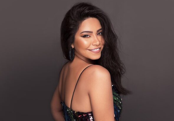 صورة الفنانة المصرية شيرين عبد الوهاب خلال جلسة تصوير